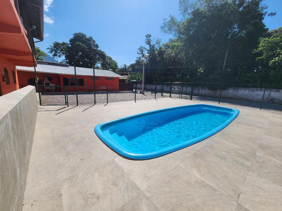 Апартаменти 0001.10 - Maranduba - Kitnet Terreo - 4 Pessoas - 2 Quadras Do Mar - Piscina - Wi-Fi -Ar Condicionado Убатуба Екстер'єр фото