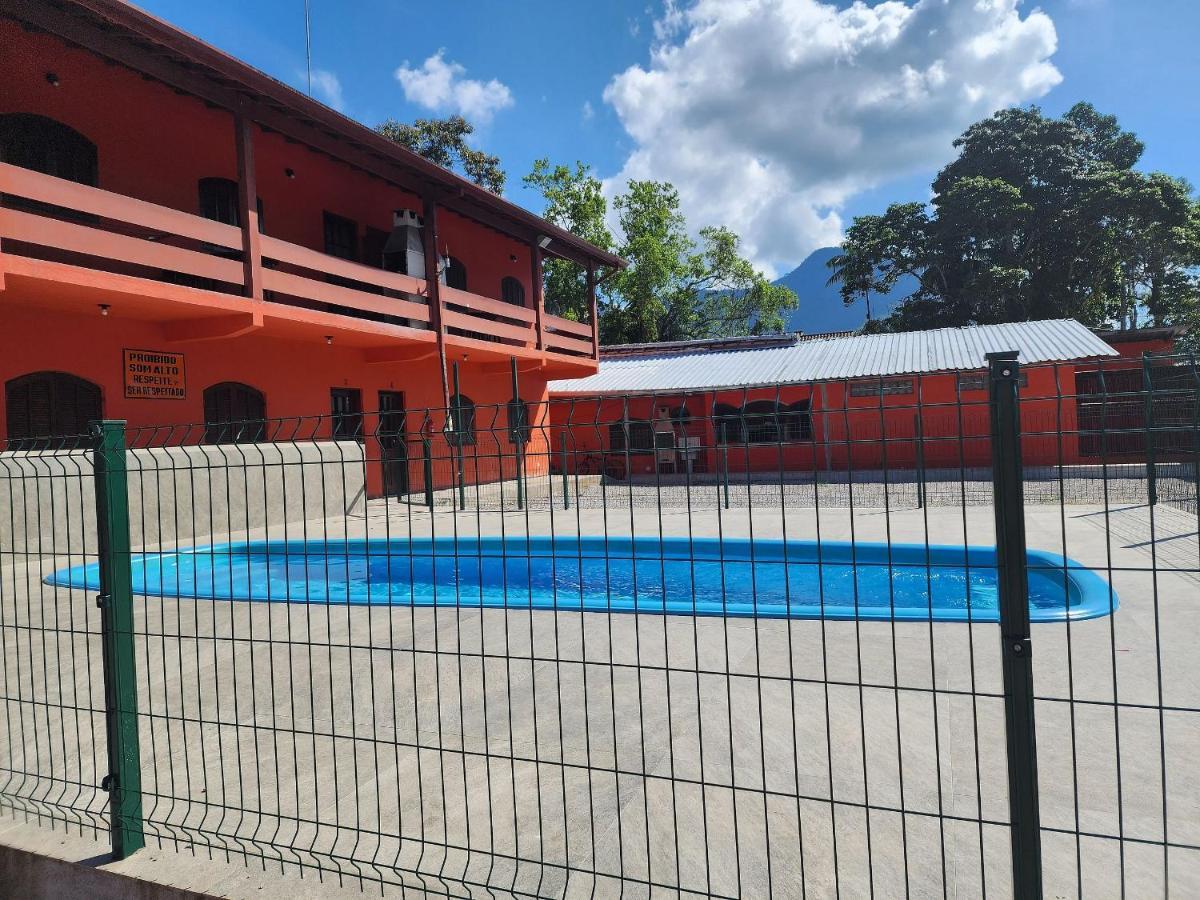 Апартаменти 0001.10 - Maranduba - Kitnet Terreo - 4 Pessoas - 2 Quadras Do Mar - Piscina - Wi-Fi -Ar Condicionado Убатуба Екстер'єр фото